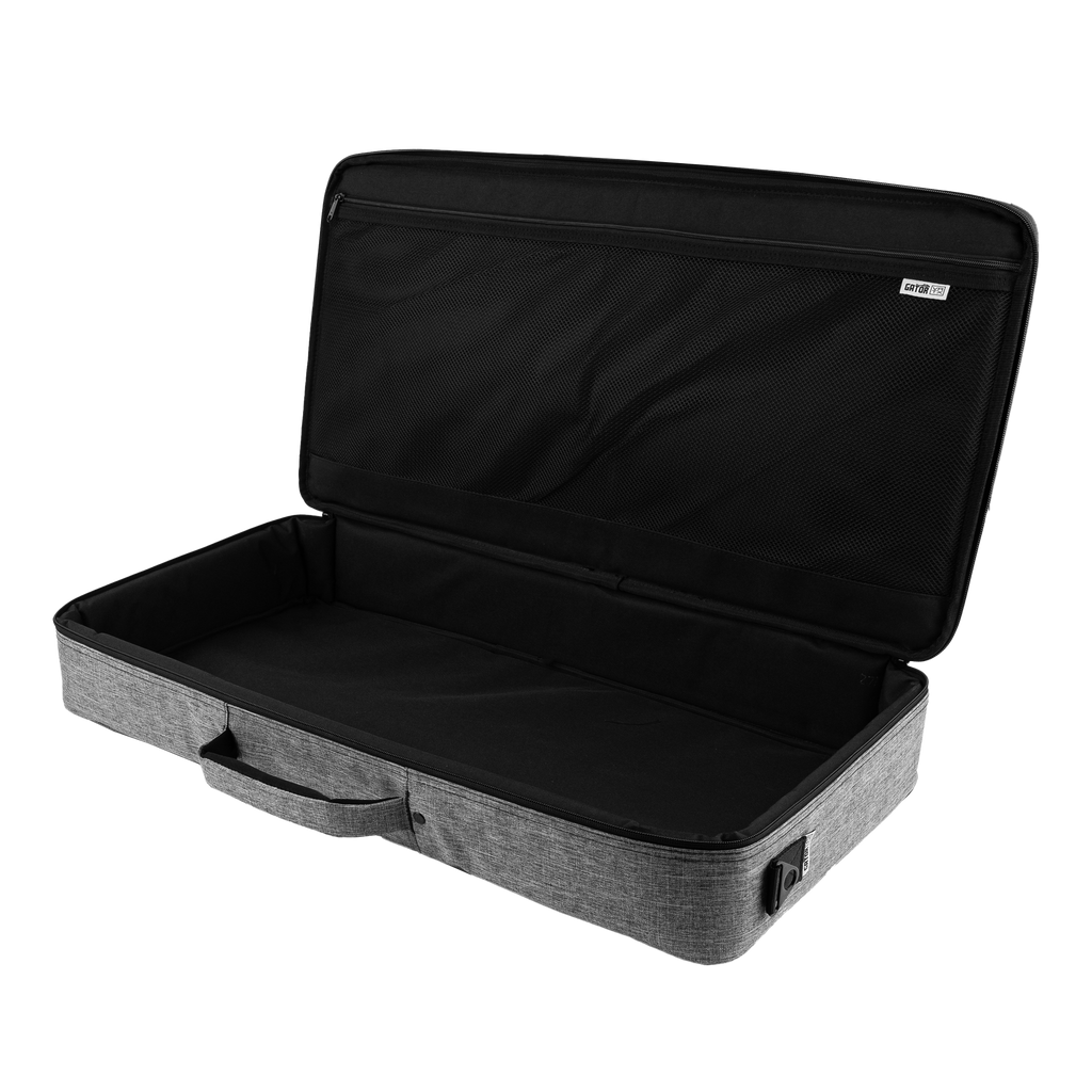 Vertex Tour Compact 27" x 13" Pedalboard w/ Bag