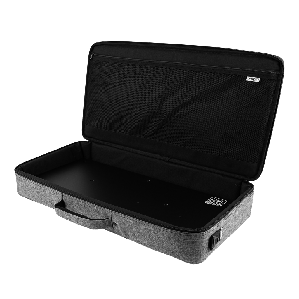 Vertex Tour Compact 27" x 13" Pedalboard w/ Bag