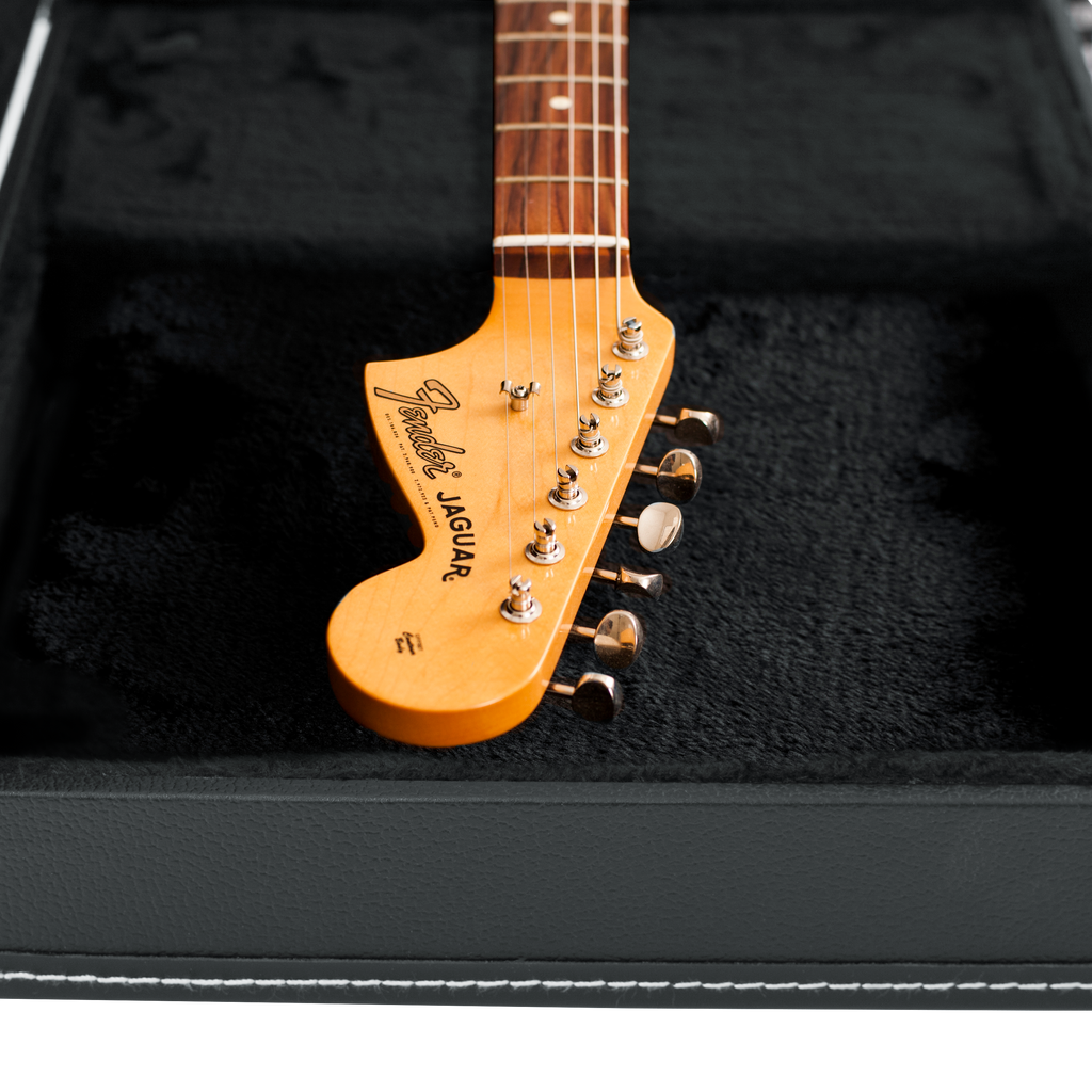 Jaguar Style Guitar Deluxe Wood Case