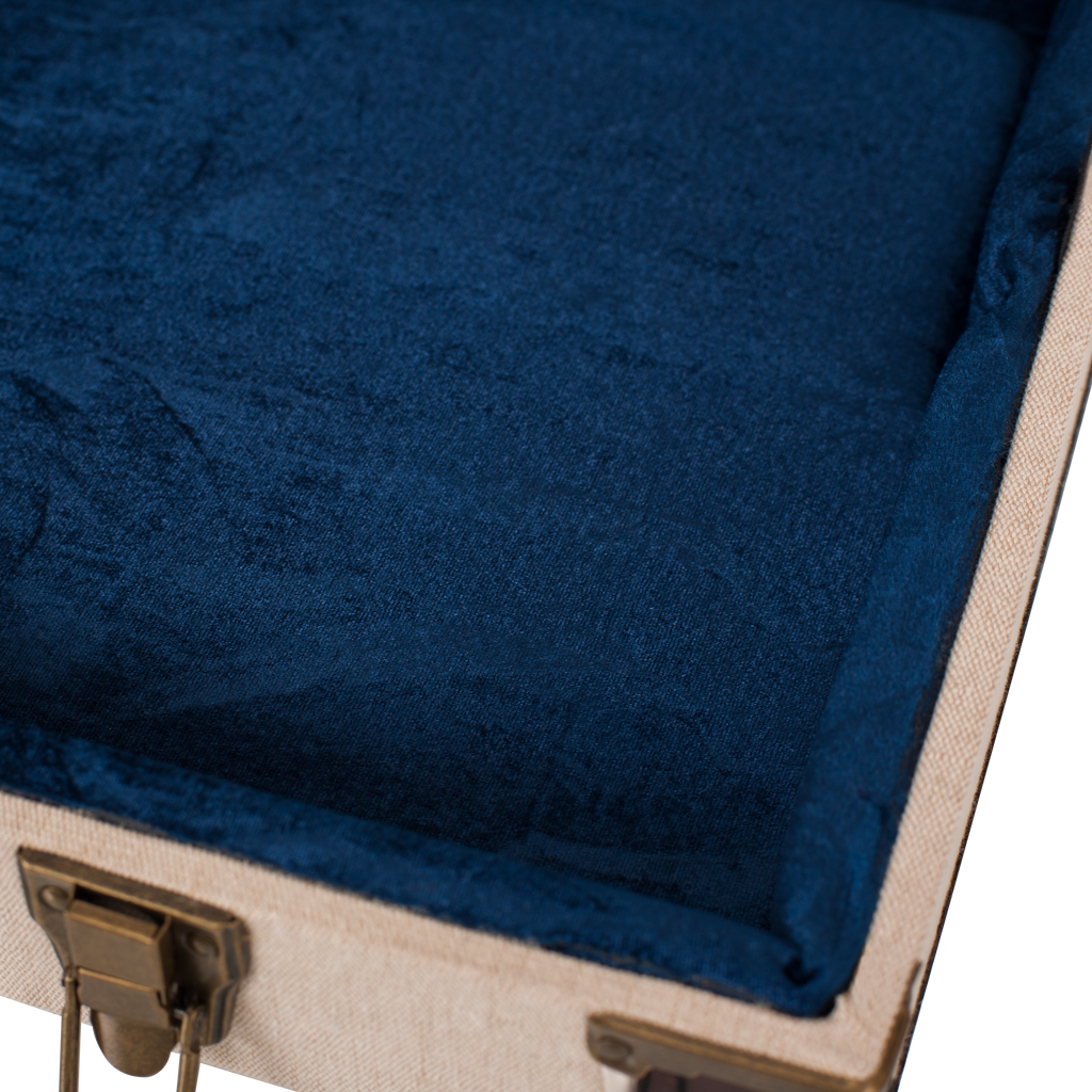 Journeyman Bass Guitar Deluxe Wood Case