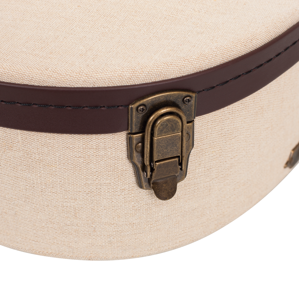 Journeyman Dreadnaught Acoustic Deluxe Wood Case