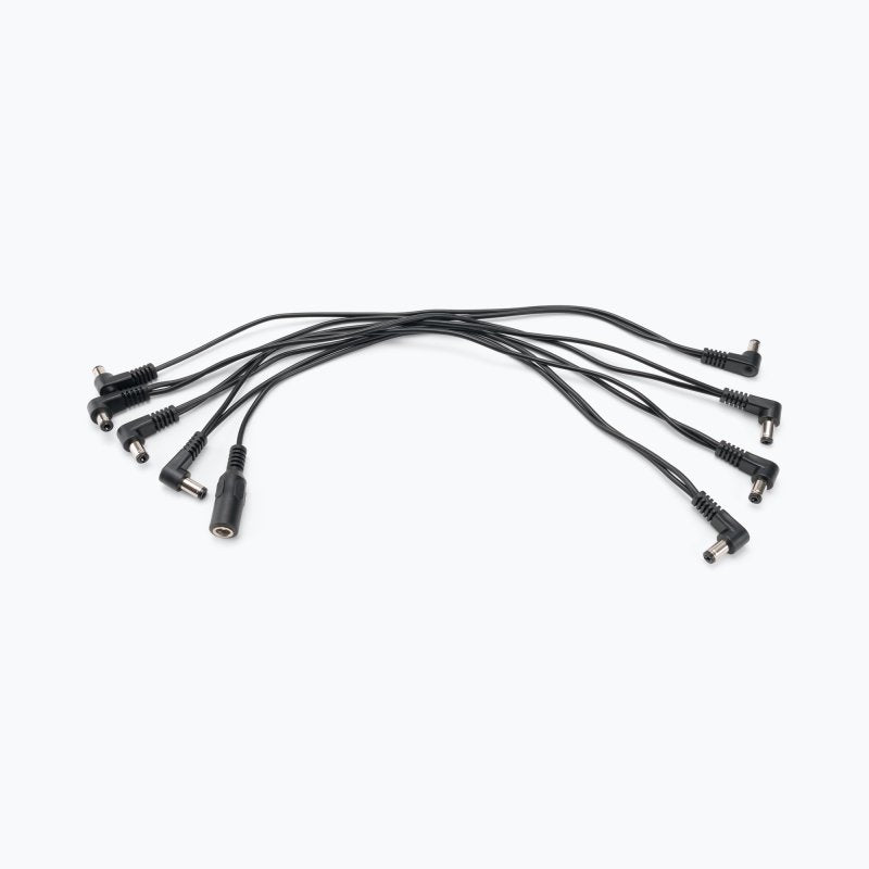 Eight-Plug Daisy Chain