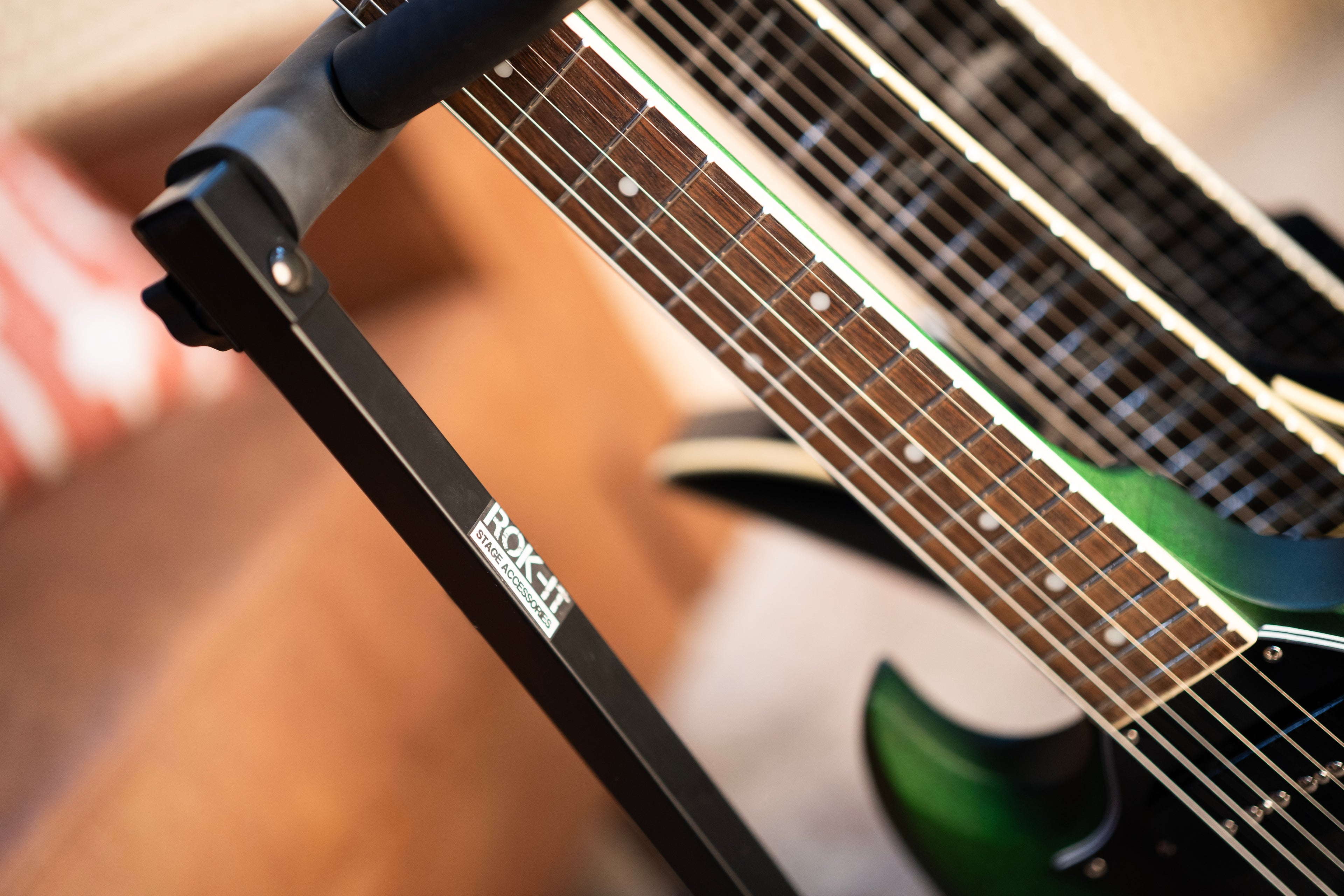 Rok-it 3x Collapsible Guitar Rack