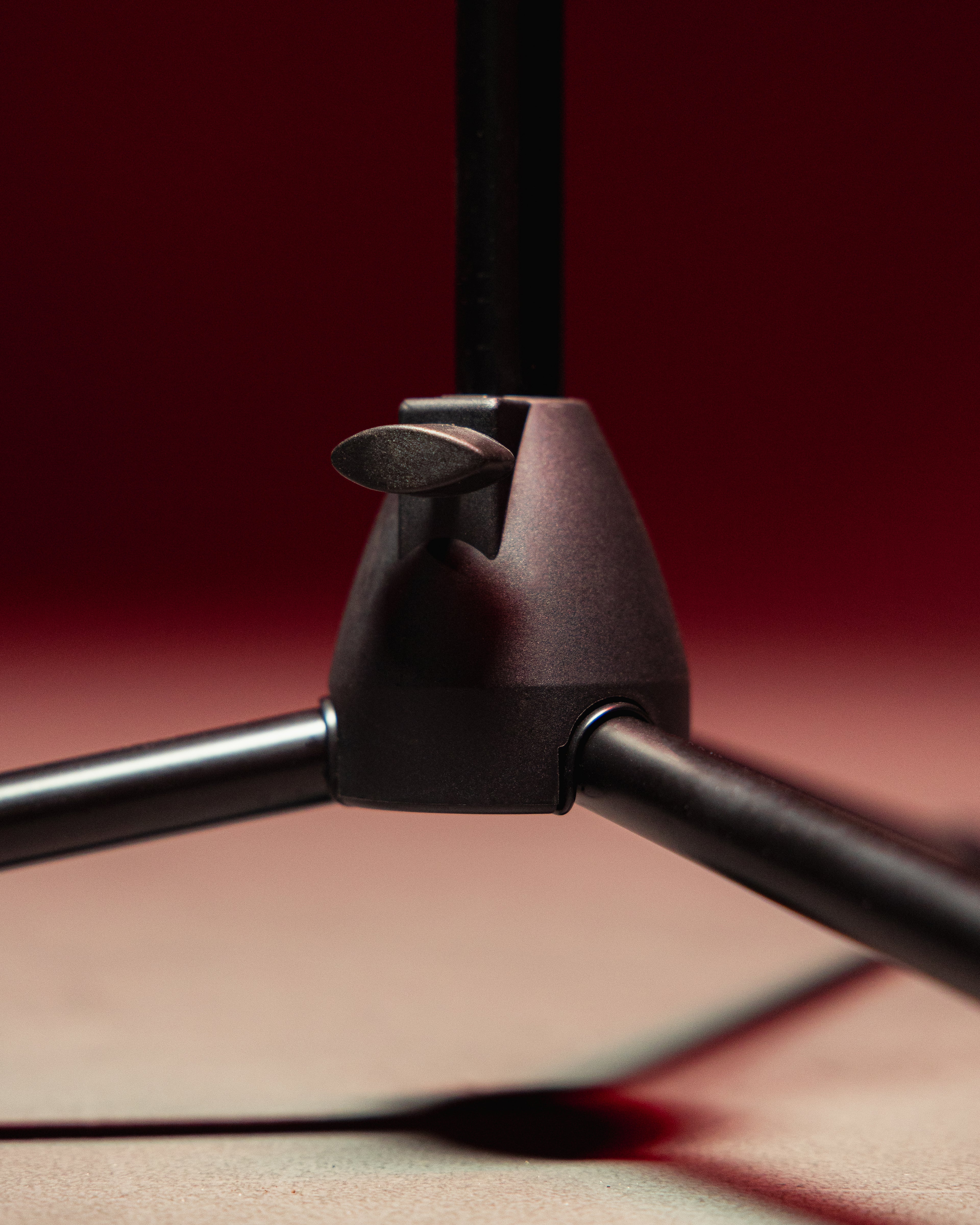 Telescoping Tripod Mic Stand