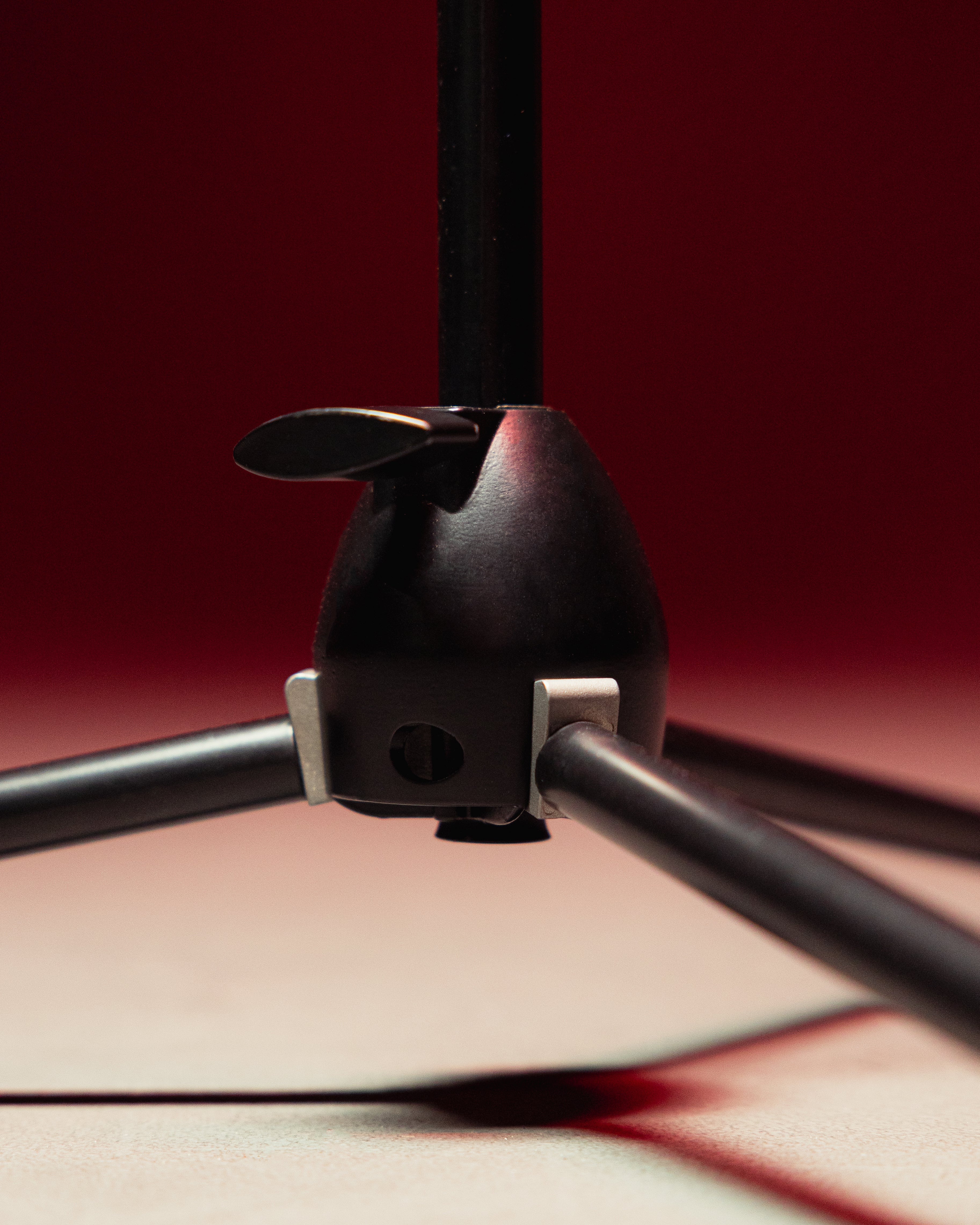 Heavy-Duty Telescoping Boom Mic Stand