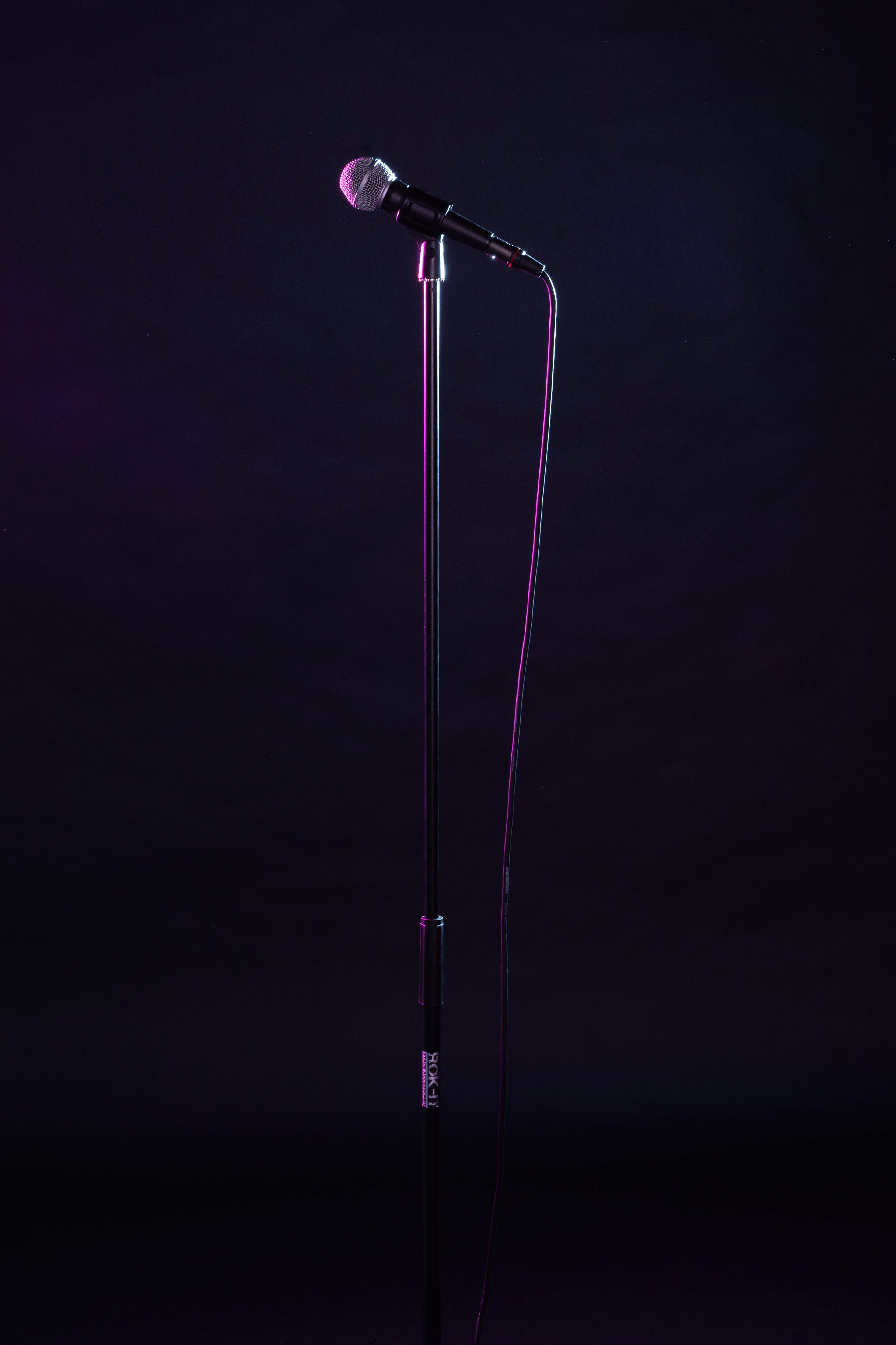 Rok-It Round Base Mic Stand