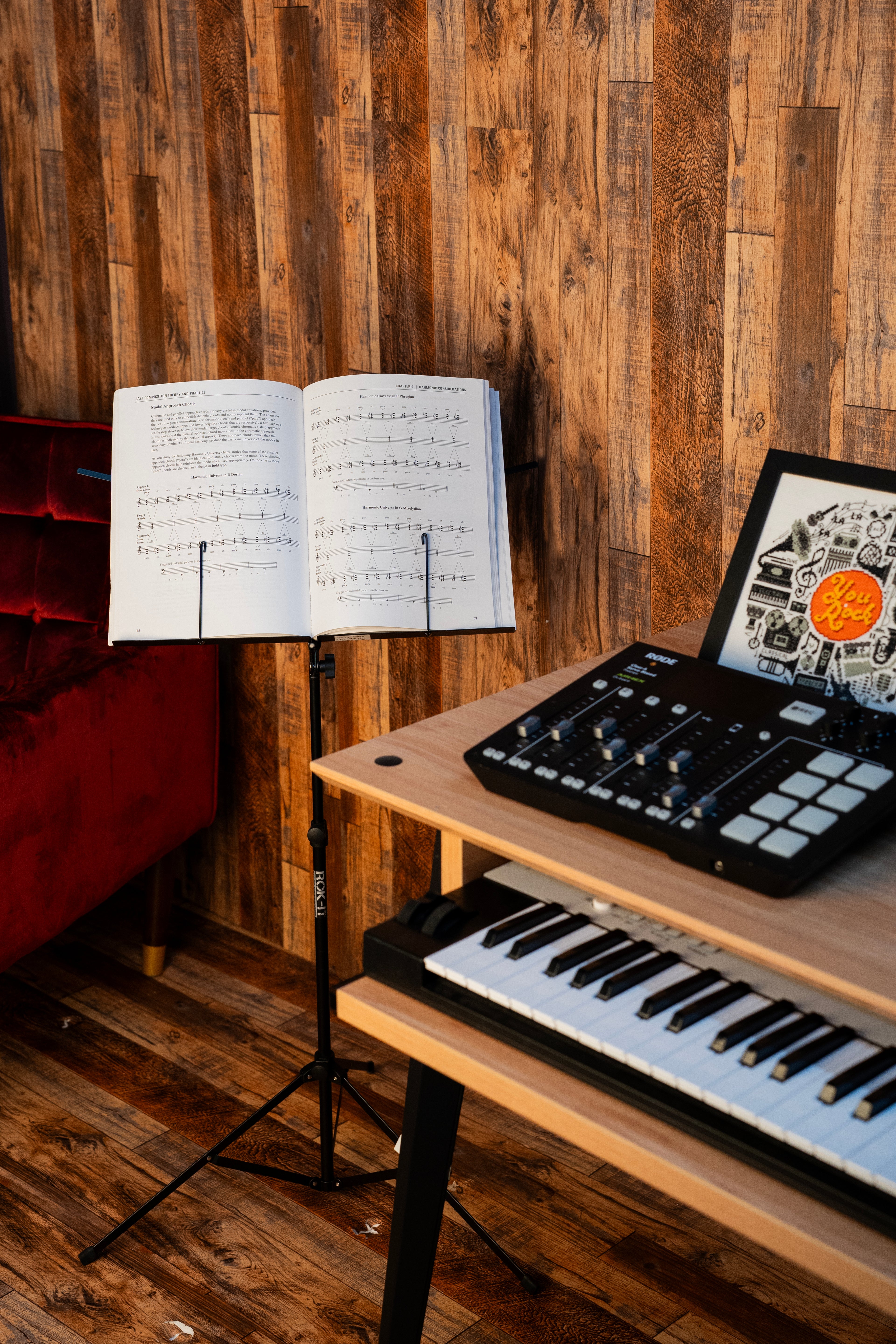 Rok-It Sheet Music Stand