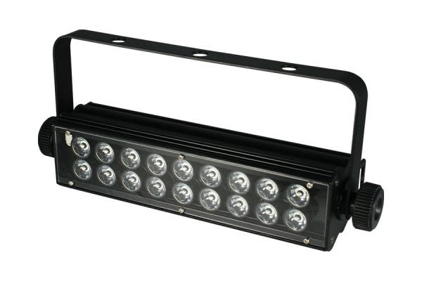 Blizzard Lighting SNOWBLIND LED strobe with 18x 3-watt bright white LEDs. 3-DMX channels,master/slave