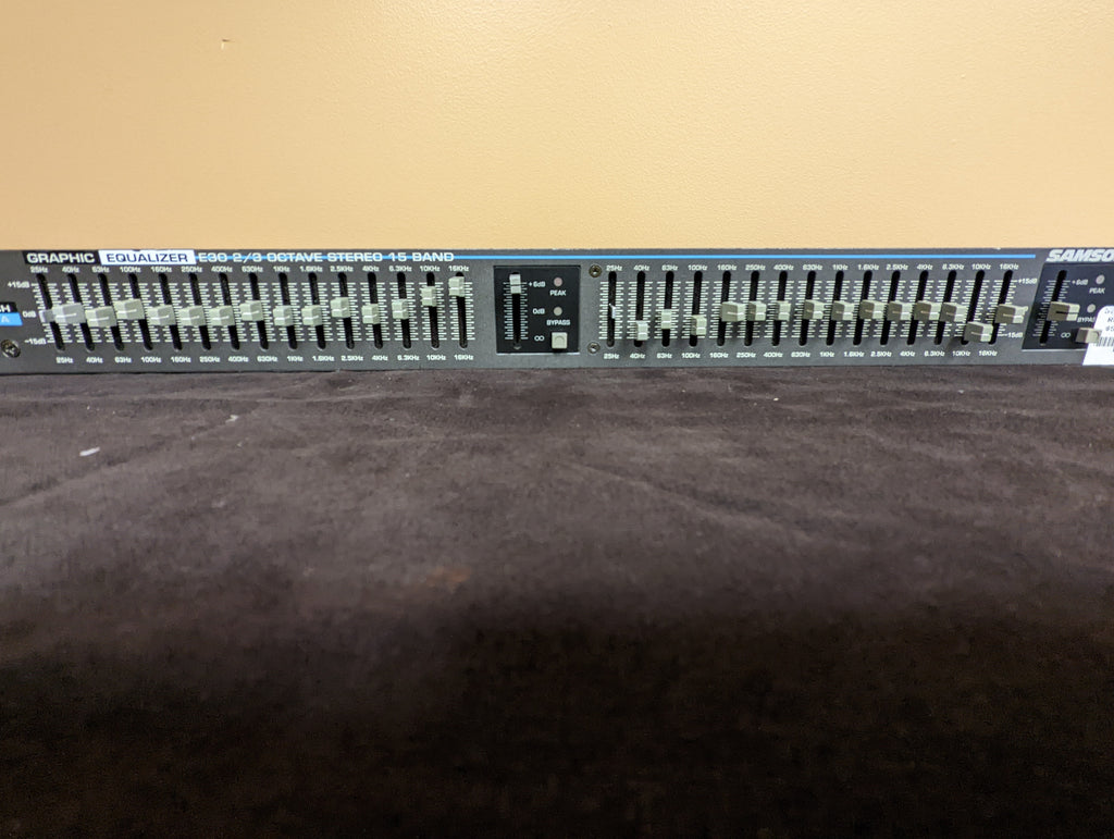 Samson E30 - Graphic EQ - USED