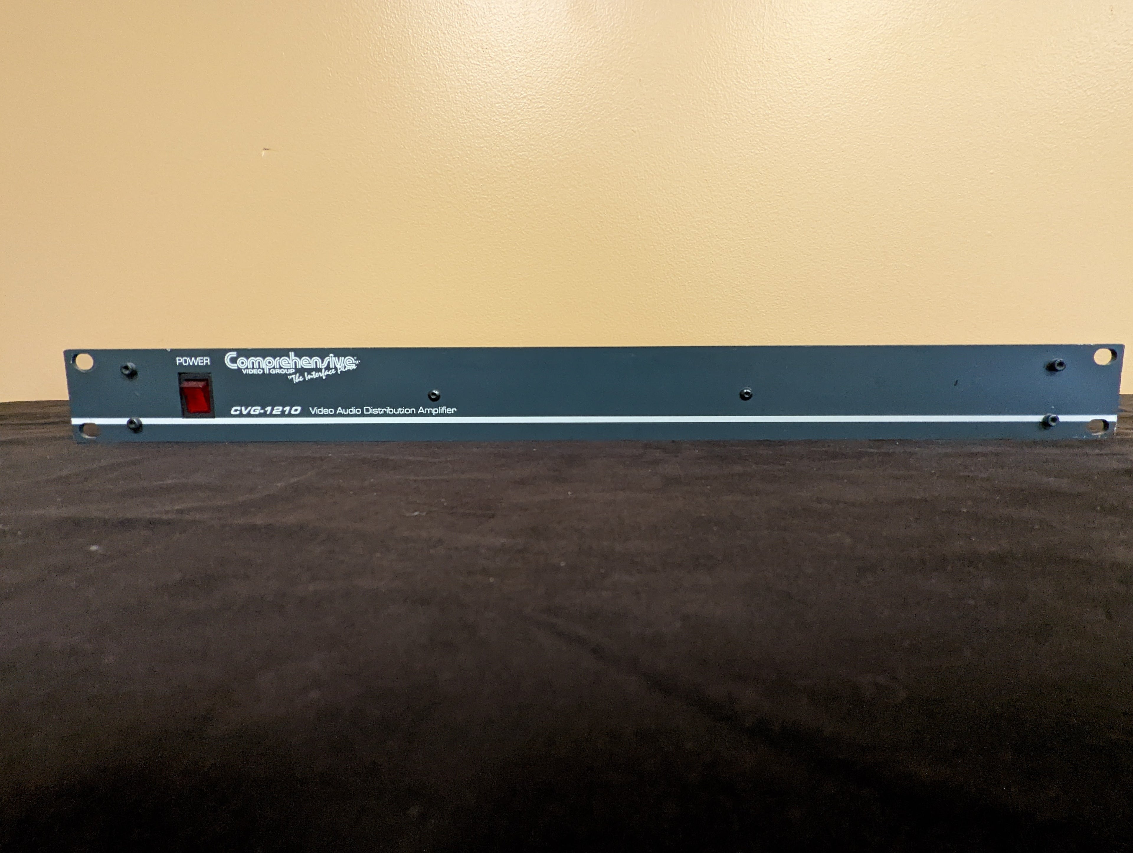 CVG-1210 - USED - Video Audio Distribution Amplifier