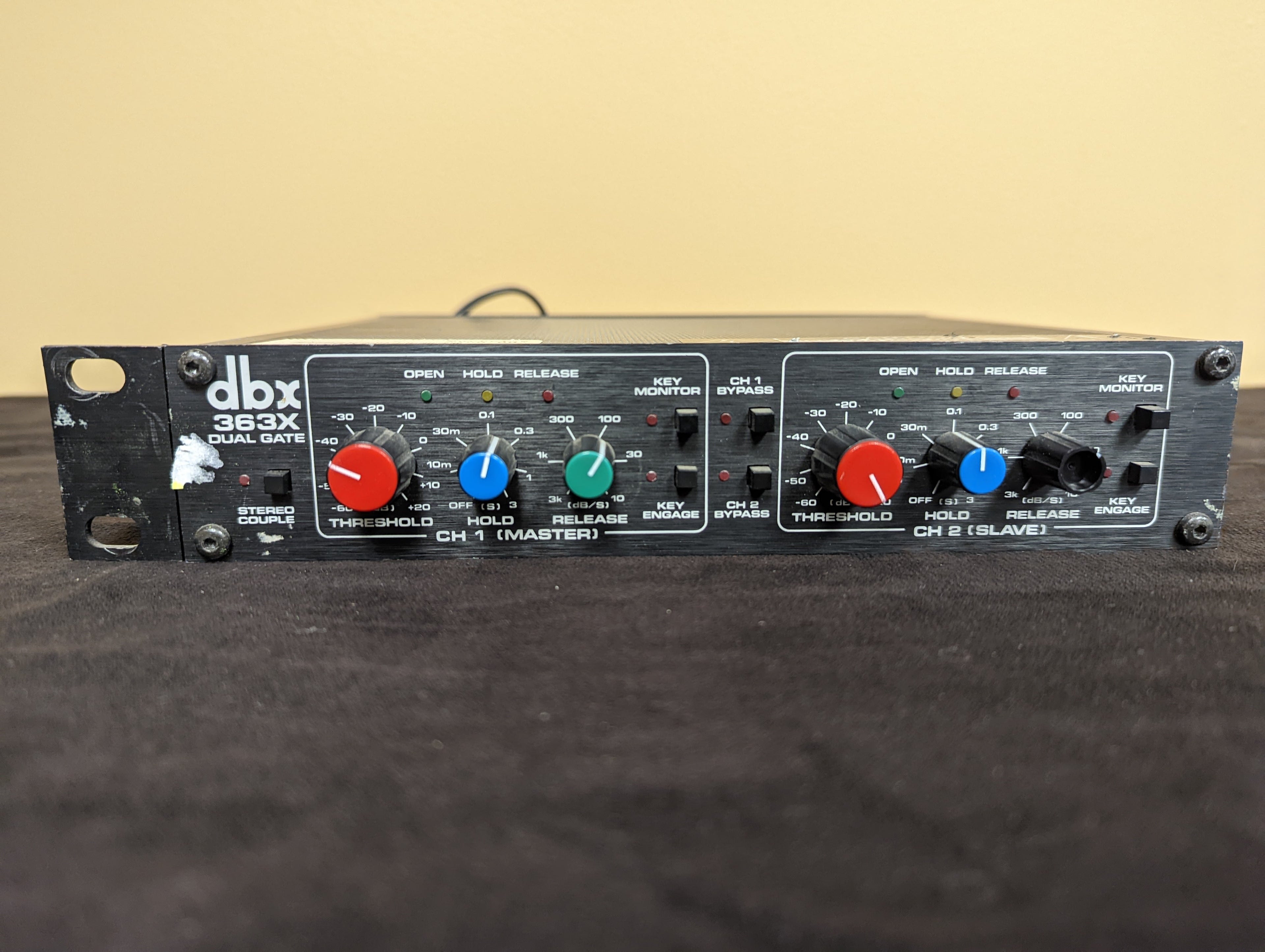 DBX 363X - Used Dual Gate